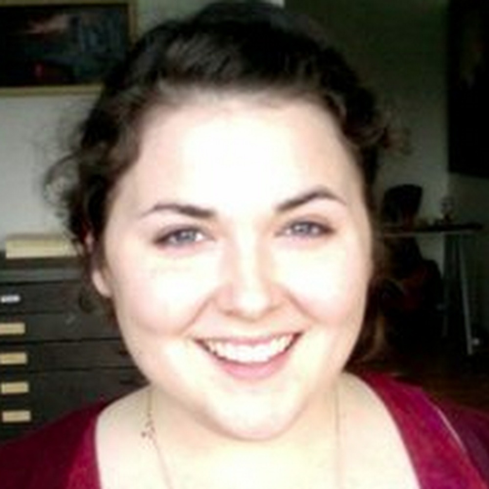 Meet your Posher, Caitlin